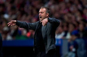 Barcelona Yakaribia Kumsainisha Mkataba Mpya Hansi Flick