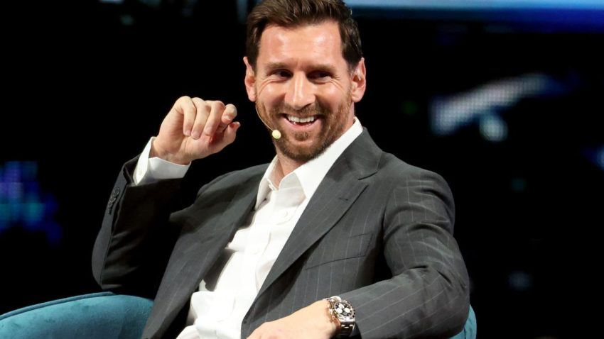 Lionel Messi Anunua Klabu ya Soka UE Cornella ya Hispania