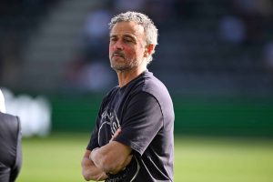 Luis Enrique Amempongeza Sana Vincent Kompany Kuelekea Pambano Lao la UEFA