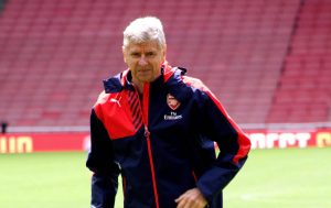 Arsène Wenger Aamini Arsenal FC Bado Wana Nafasi Kubwa ya Ubingwa EPL