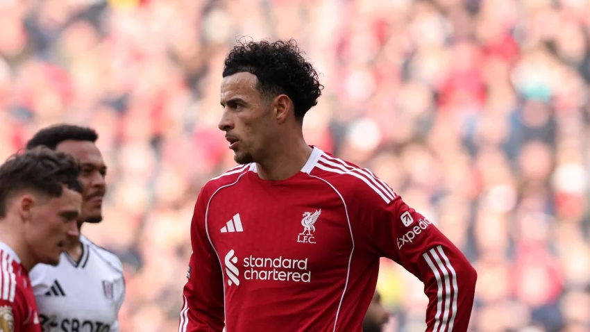 Curtis Jones Yuko Tayari Kujiunga na Inter Milan Baada ya Liverpool Kuzuia Uhamisho Wake wa Januari.